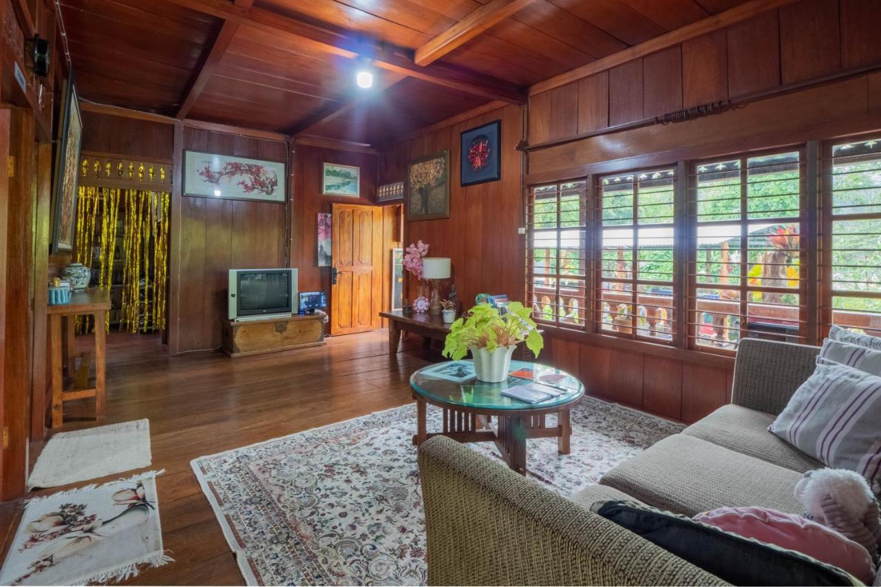 Rumah Kayu Sulawesi Antique Bedugul  Dış mekan fotoğraf